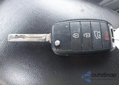 2016 Kia Soul from USA, damaged, VIN KNDJN2A28G7294962